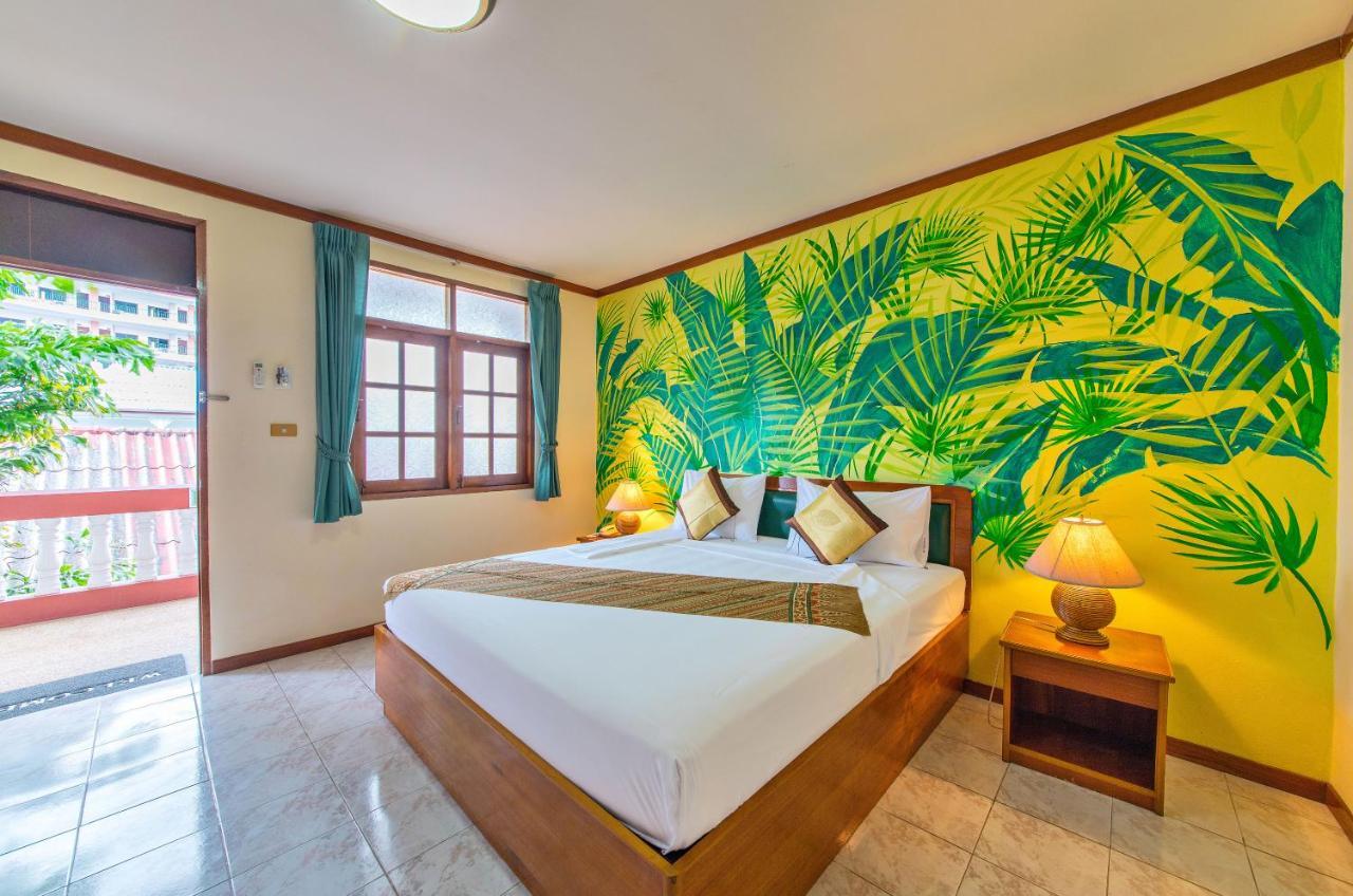 Panda Hotel Patong Екстер'єр фото