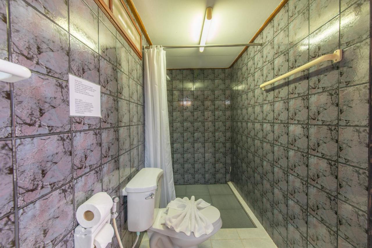 Panda Hotel Patong Екстер'єр фото